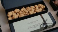 Noix caramélisées au chocolat blond – 140g